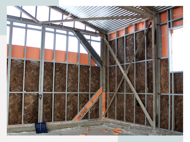 Утепленные ангары в Саяногорске