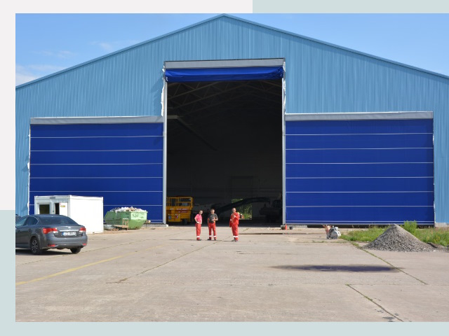 Ангарные ворота в Саяногорск от СтальСтрой-Снг по цене 615 руб.