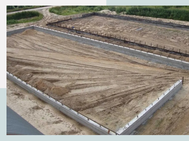 Фундамент для ангаров в Саяногорск от 615 руб.